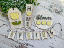 Load image into Gallery viewer, Spring Tiered Tray Decor