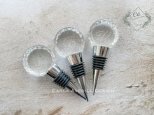 Load image into Gallery viewer, Engraved Crystal Wine Stopper